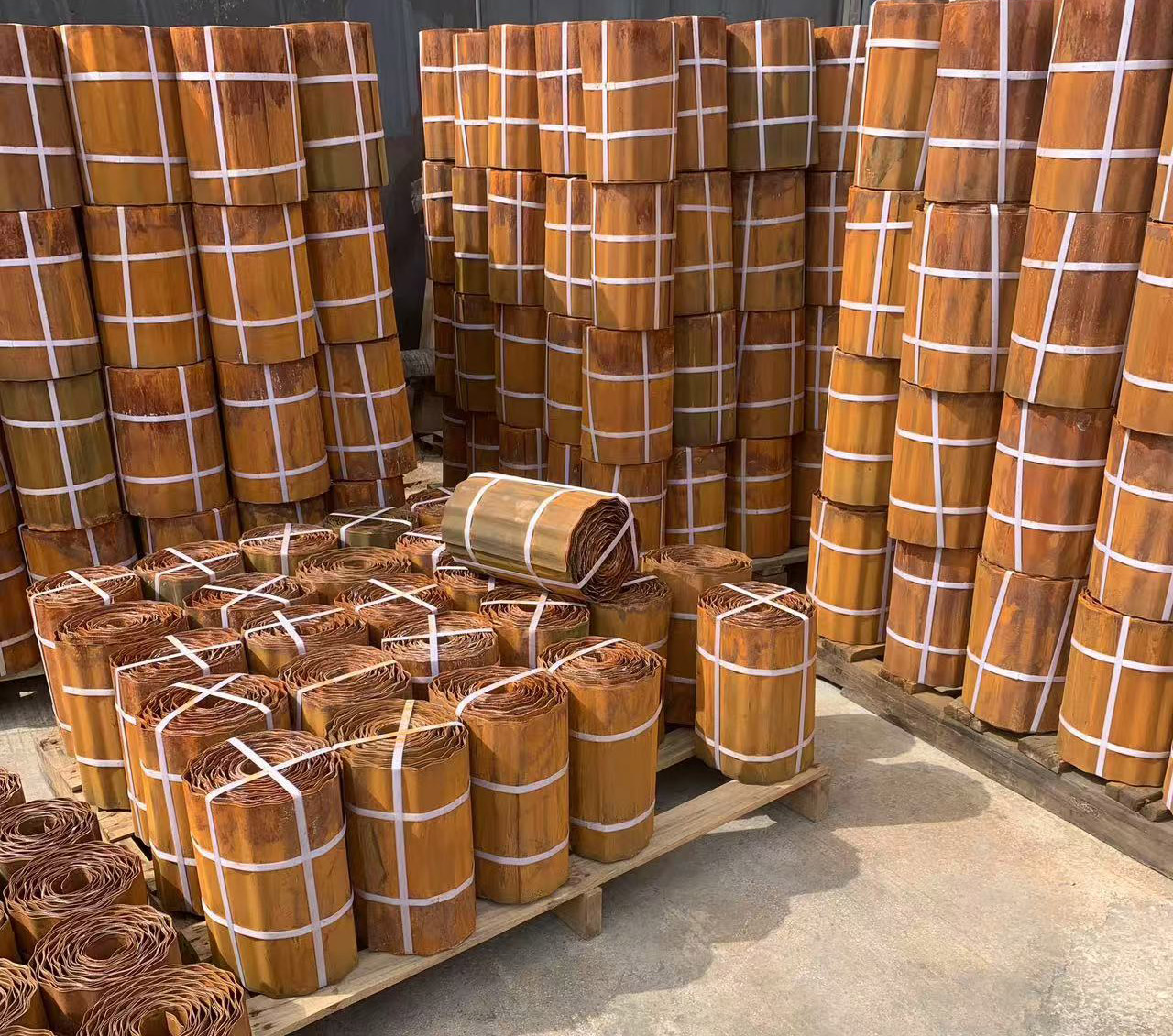 三门耐候钢花园围边